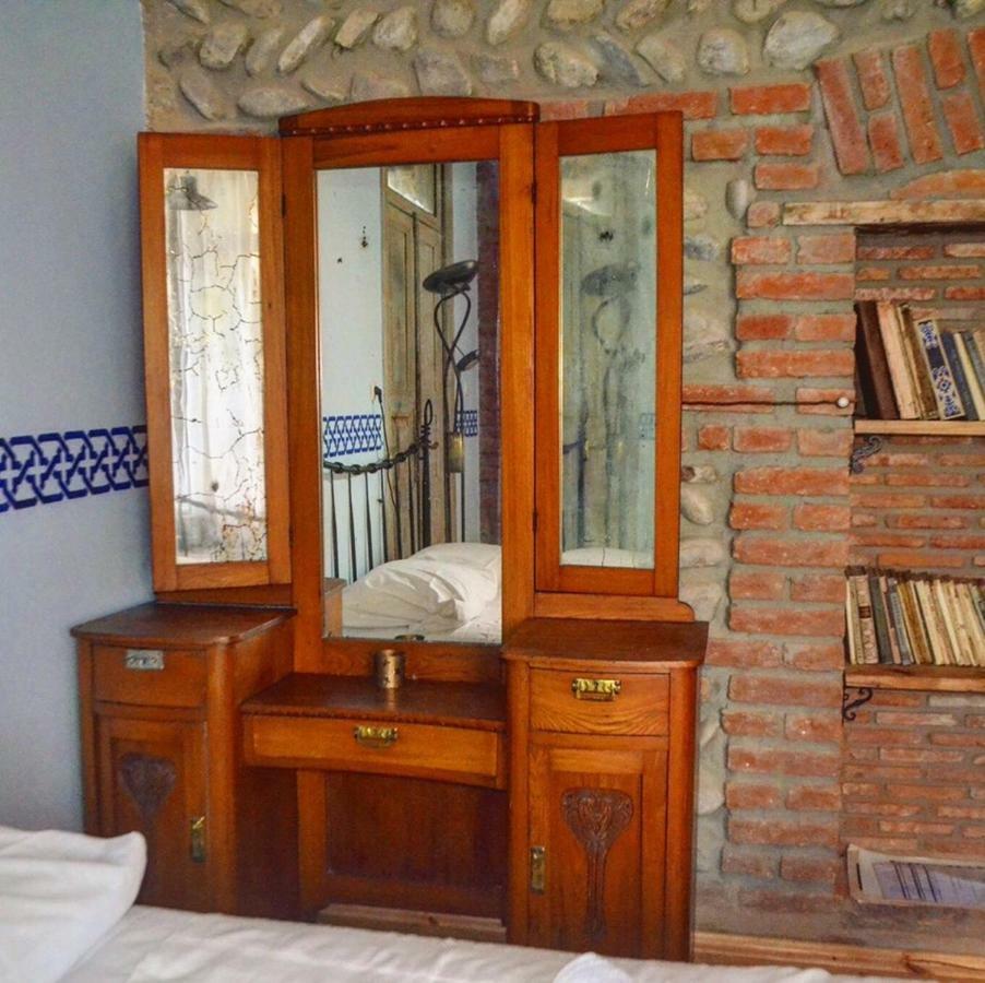 Dzveli Galavani -Old Wall Telavi Eksteriør billede